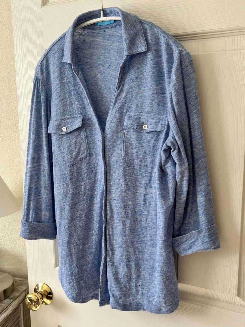 J McLaughlin Linen Button Down Shirt M Blue Lightweight Summer Coastal